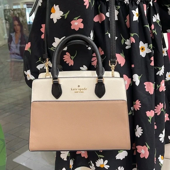 Kate Spade Madison Colorblock Saffiano Leather Small Satchel
Toasted Hazelnut - Picture 8 of 16